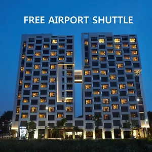 Royal Emporium Airport Отель Инчон