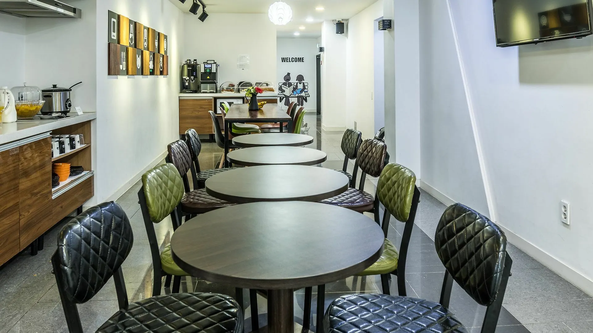 Ekonomy Haeundae Hostel Busan 0*,  Südkorea